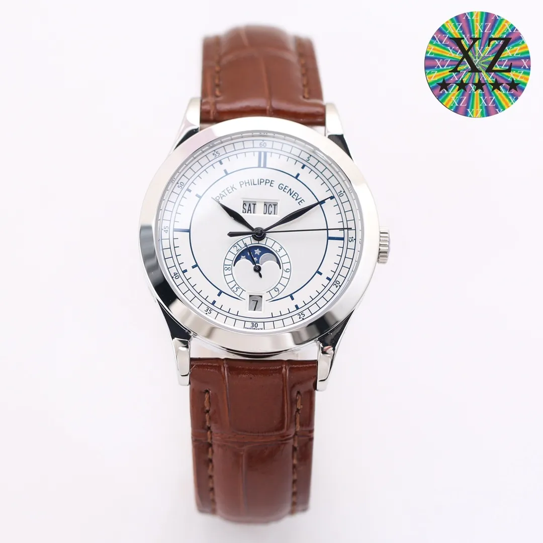 【Top Replica】💰4300! TW launches the highest version on the market - Patek Philippe - Complication Chronograph 5205G watch! 1⃣️After two years of continuous modification and debugging of the movement, we have always pursued original craftsmanship! 2⃣️Diameter 38.5MM! 3⃣️The functions are the same as the original ones, moon phase/week/month/calendar! 4⃣️It literally means high-difficulty two-color penetration, not an ordinary factory process! 5⃣️Sapphire glass mirror, the surface is coated with an extra layer of transparency! 6⃣️(Technical breakthrough) The Seagull movement is improved into an integrated Cal.324S movement! Both large and small plywood can achieve perfect chamfering effect and be rhodium plated. 7⃣️The plywood is decorated with gemstone bearings imported from Switzerland, and the color is pure, bright and natural. TW’s ingenious masterpiece welcomes your tasting! Factory quality! Welcome to reprint!